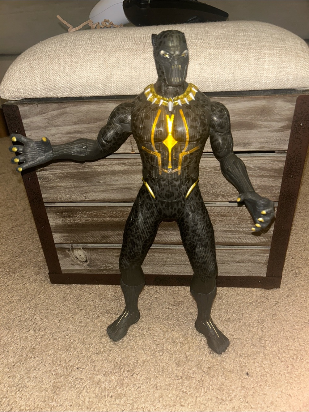 Marvel Black Panther 13” Hasbro Slash & Strike Action Figure 2017 edition
